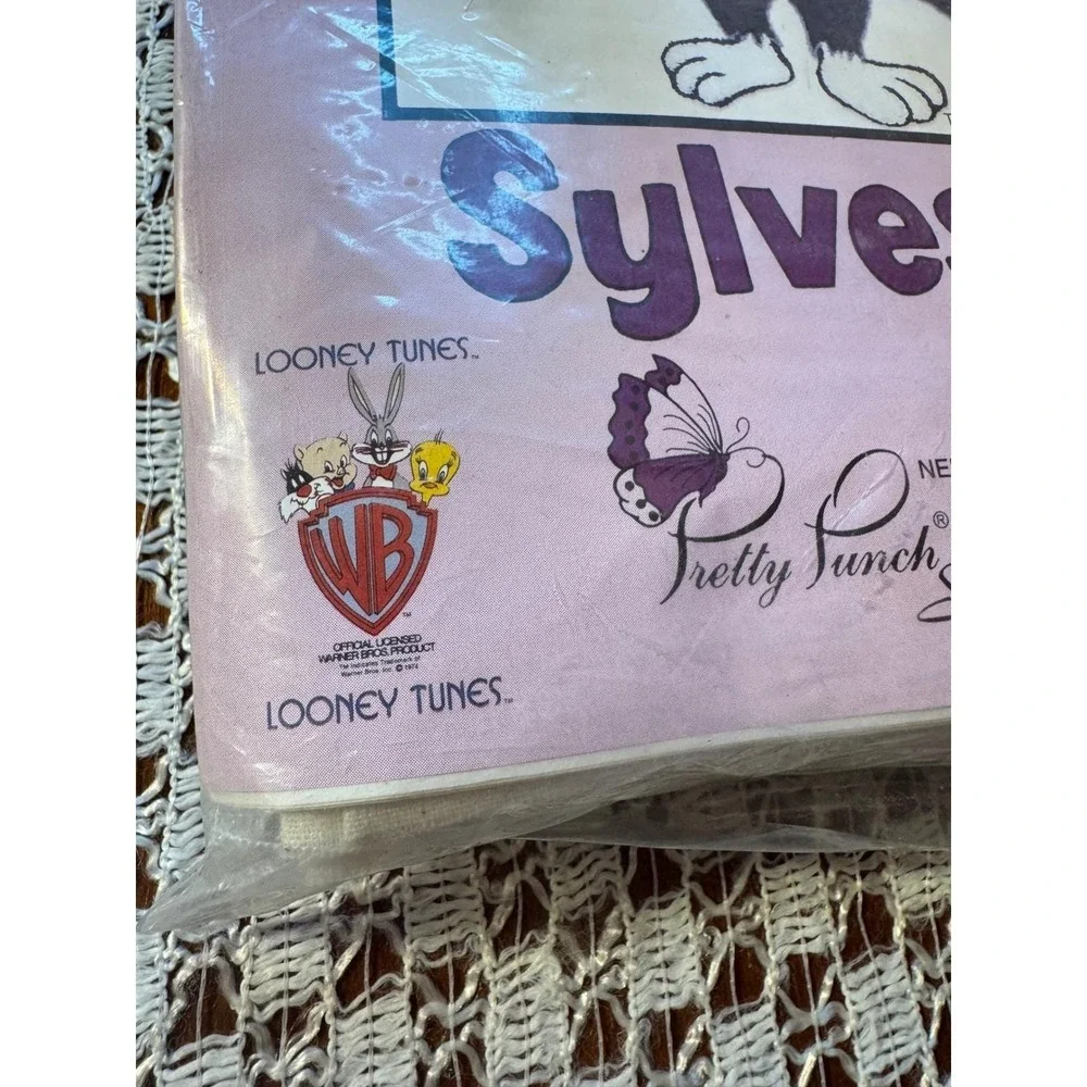 Pretty Punch Looney Tunes Sylvester Needle Kit Kids Pink 1987 Premiere Pak